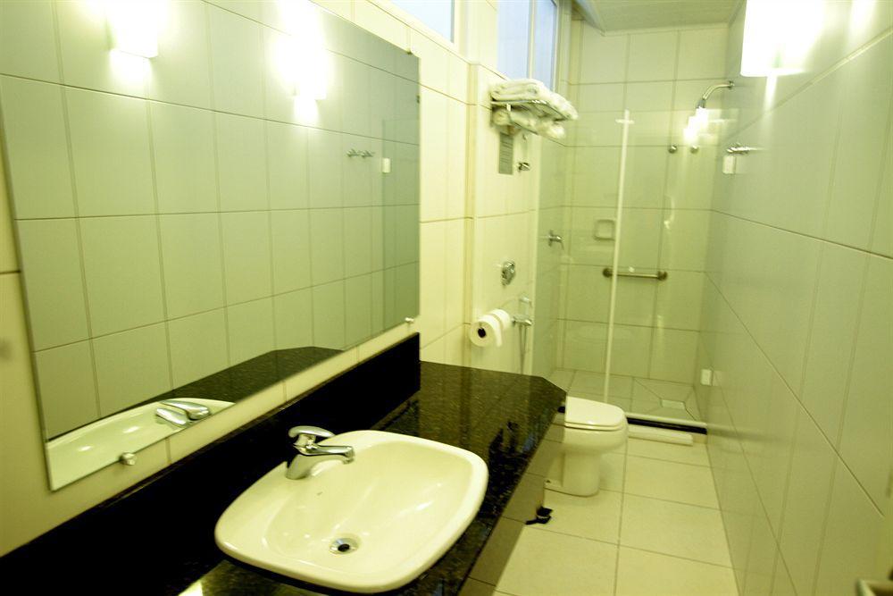 Hotel Confiance Soho Batel Curitiba Exterior photo