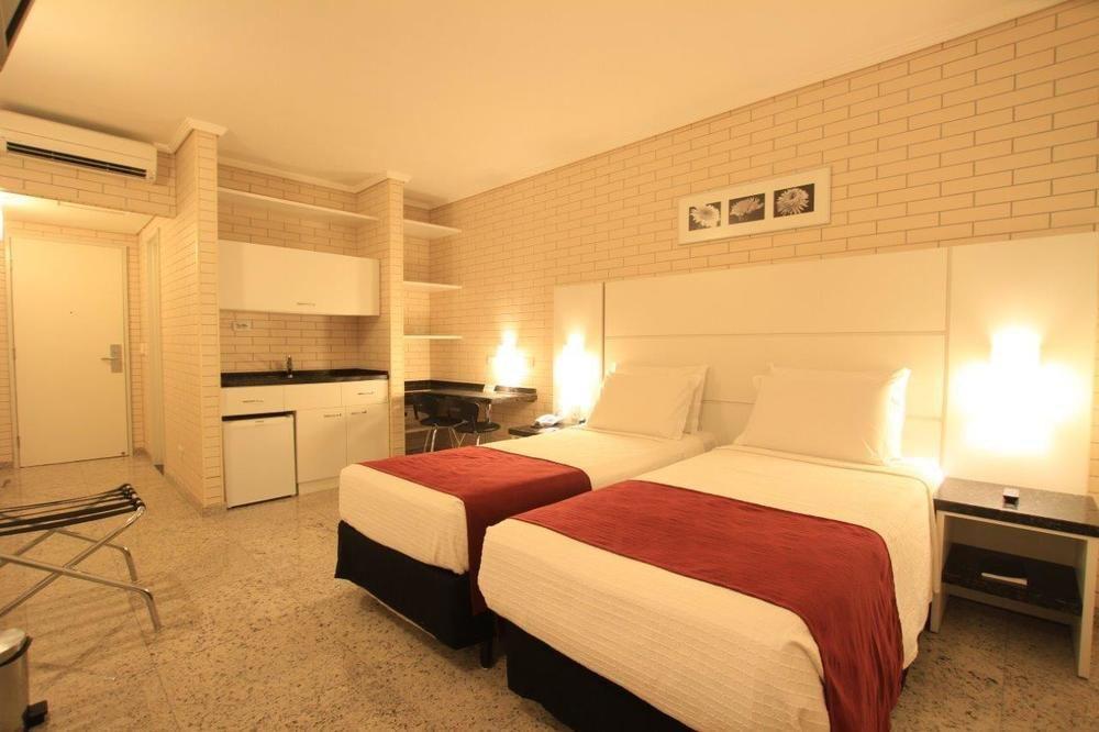 Hotel Confiance Soho Batel Curitiba Exterior photo