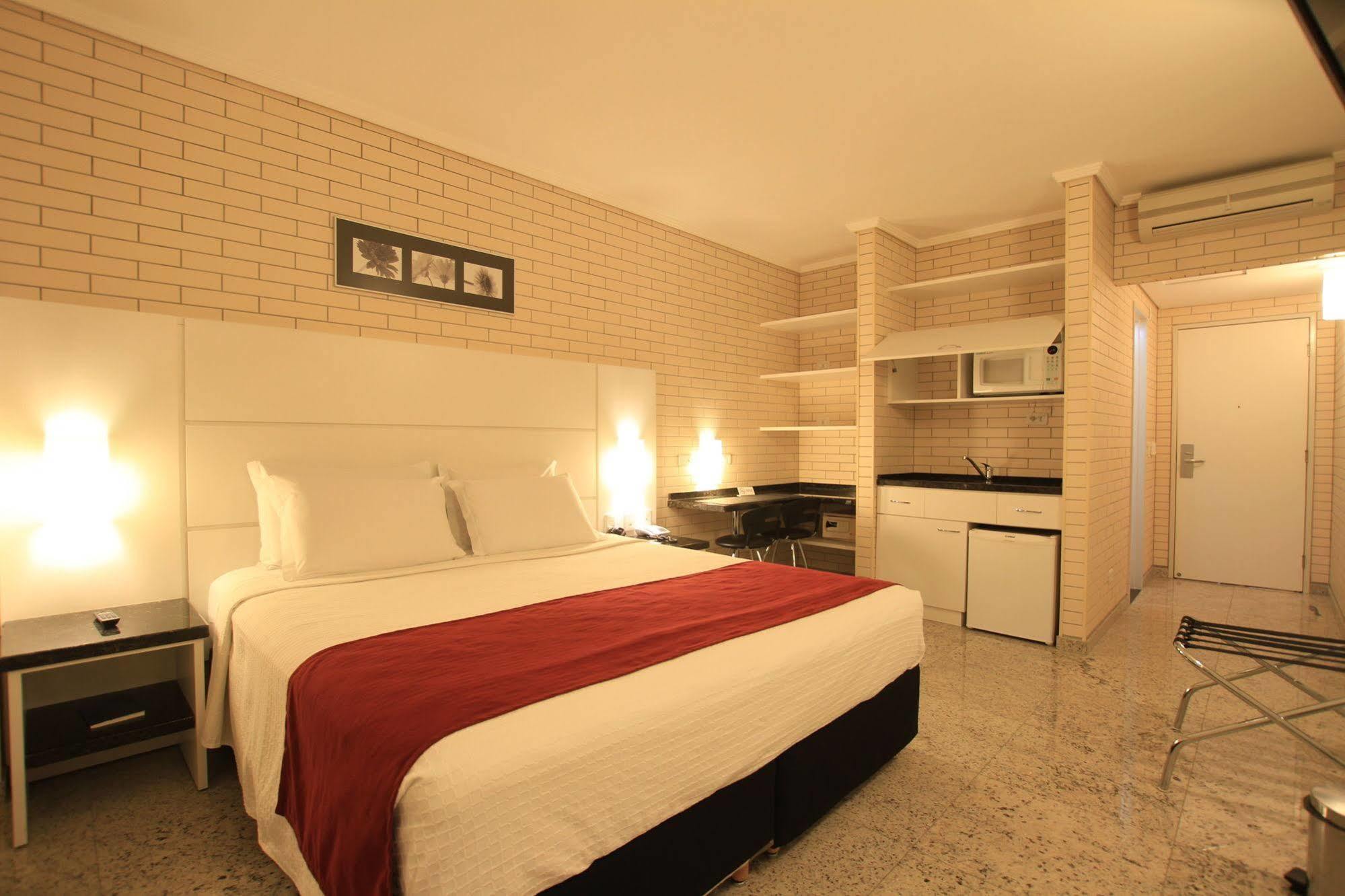 Hotel Confiance Soho Batel Curitiba Exterior photo